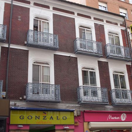 Hostal Lima Valladolid Esterno foto