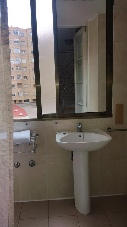 Hostal Lima Valladolid Esterno foto