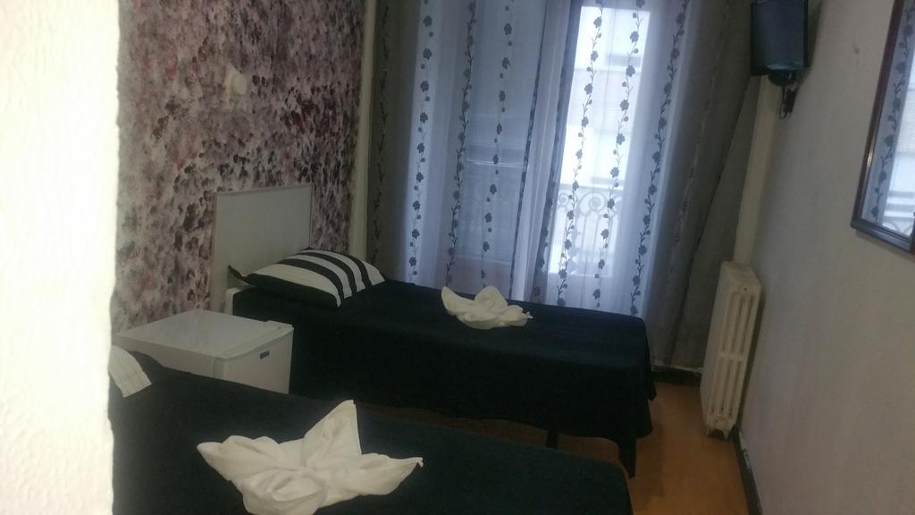 Hostal Lima Valladolid Esterno foto