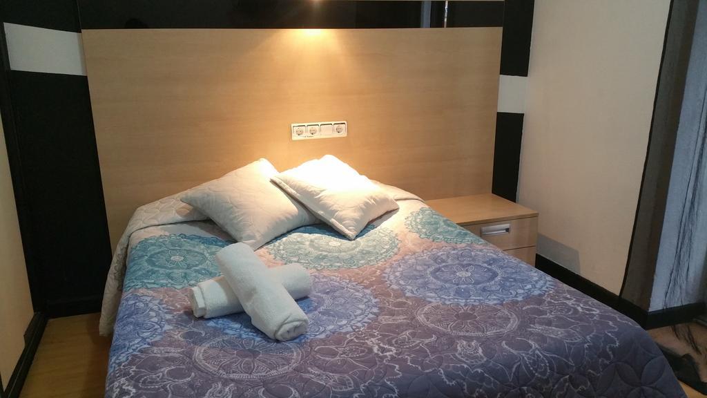 Hostal Lima Valladolid Esterno foto