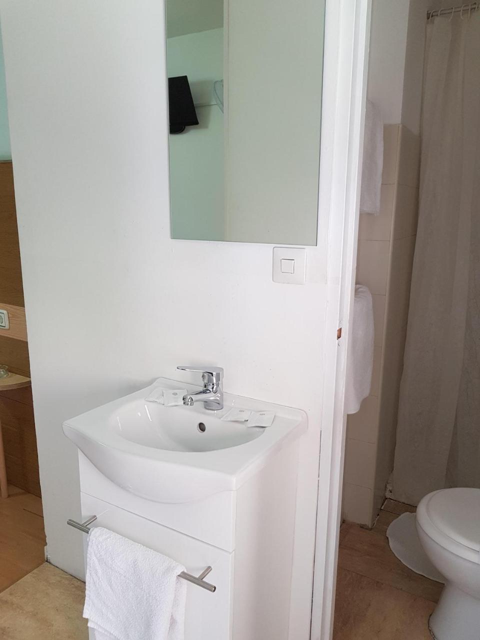 Hostal Lima Valladolid Esterno foto